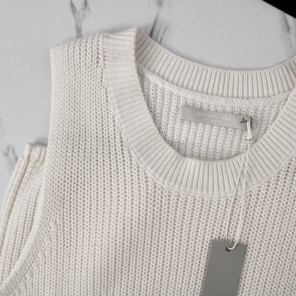 SOLD NWT Cashmere Blend Sleeveless Knit by Revolve One Grey Day